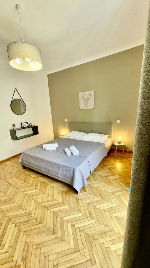 Gorgeous Renovated Apt. Close To Metro And Cultural Sites! Athen Exterior foto