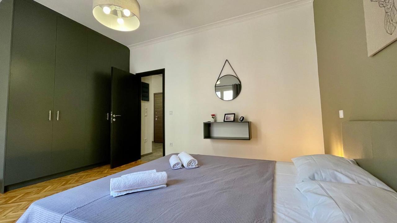 Gorgeous Renovated Apt. Close To Metro And Cultural Sites! Athen Exterior foto