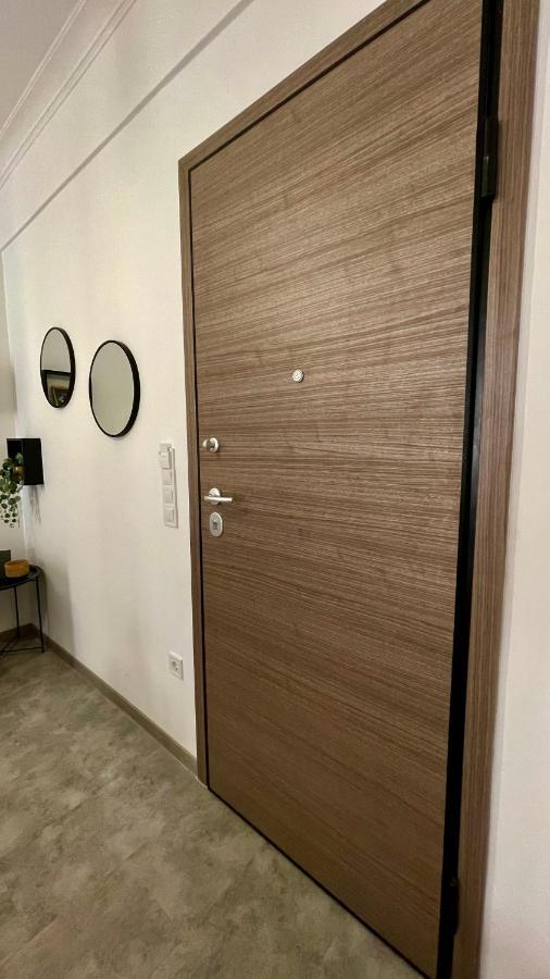 Gorgeous Renovated Apt. Close To Metro And Cultural Sites! Athen Exterior foto